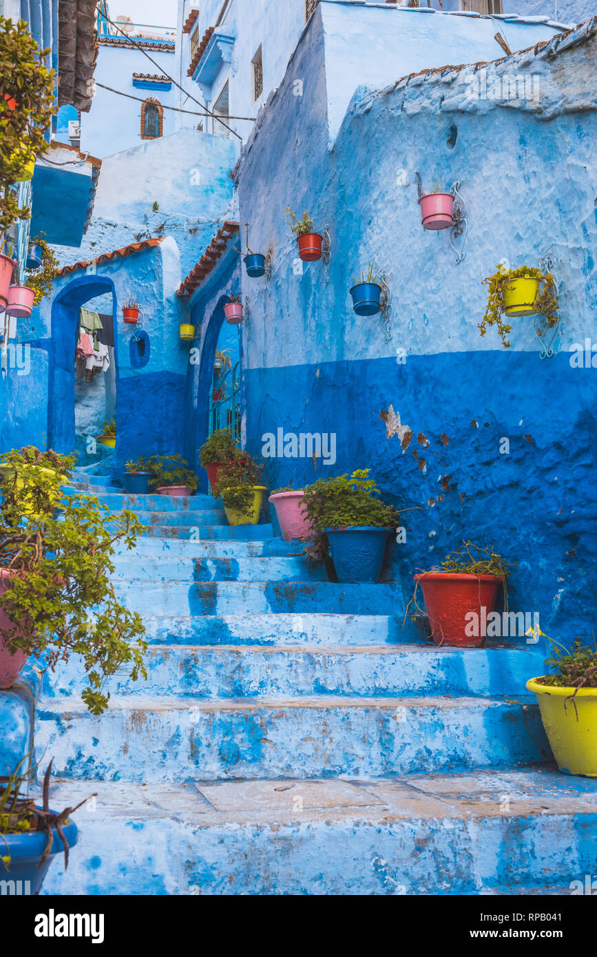 Belle bleue ville Médina de Chefchaouen au Maroc, Afrique. Banque D'Images