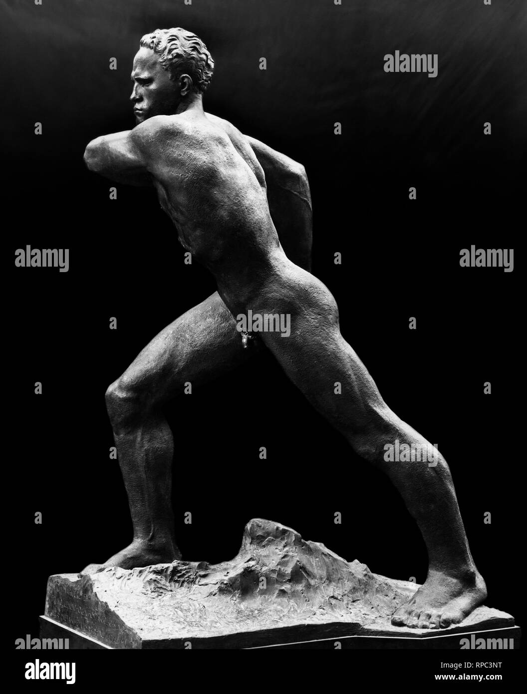 Il en magazine marcia, sculpture par Domenico ponzi, XIX esposizione d'arte di Venezia, 1934 Banque D'Images