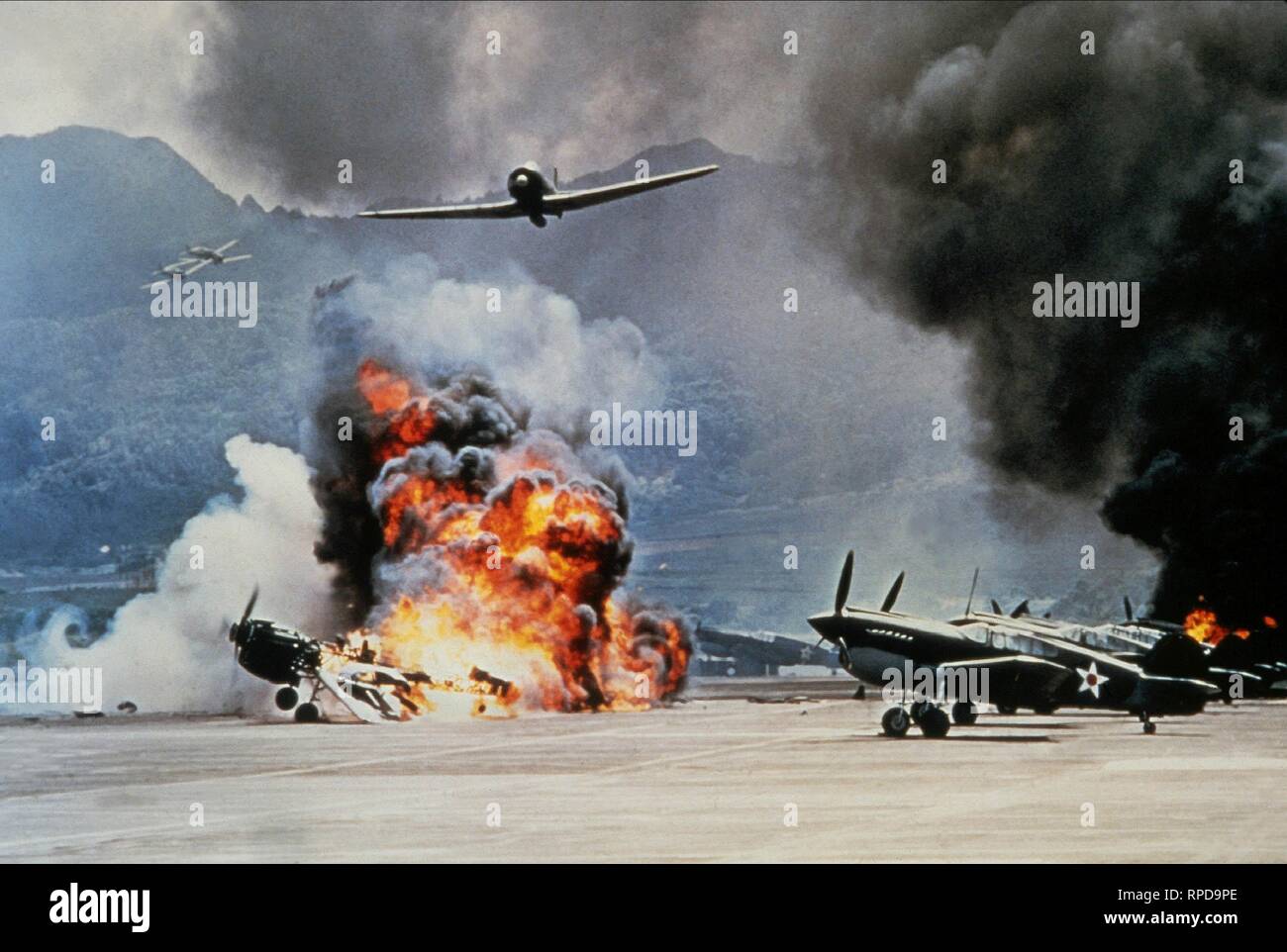 Scène de bombardement d'avions, Tora ! TORA ! TORA !, 1970 Banque D'Images
