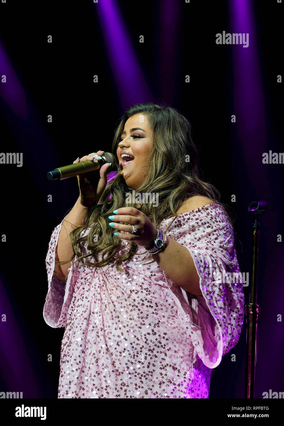 Bournemouth, Dorset, UK. 20 février 2019, X Factor UK Tour 2019 - 20 février 2019, Scarlett Lee sur scène, BIC, Bournemouth, Dorset, UK/Fletcher-Park Crédit : Dawn Alamy Live News Banque D'Images