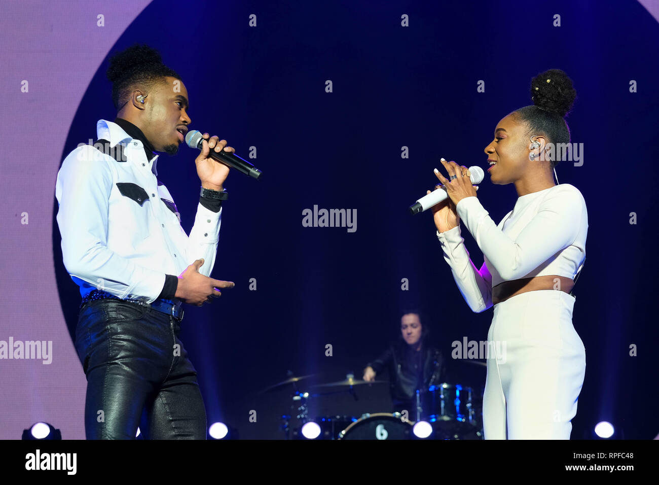 Bournemouth, Dorset, UK. 20 février 2019. X Factor UK Tour 2019 - 20 février 2019, Shan Ako et Dalton Harris sur scène, BIC, Bournemouth, Dorset, UK/Fletcher-Park Crédit : Dawn Alamy Live News Banque D'Images