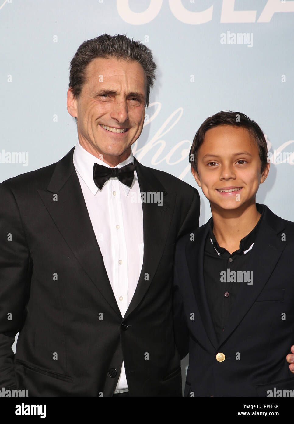 LOS ANGELES, CA- 21 février : Lawrence Bender, Misha Bender, à l'Hollywood pour la Science 2019 Gala à résidence privée le 21 février 2019 à Los Angeles, Californie. Credit : Faye Sadou/MediaPunch Banque D'Images