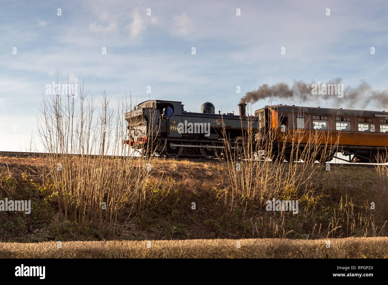 Des trains à vapeur sur la Severn Valley Railway dans le village pittoresque de Arley dans le Worcestershire, Royaume-Uni. Prise le 21 février 2019 Banque D'Images