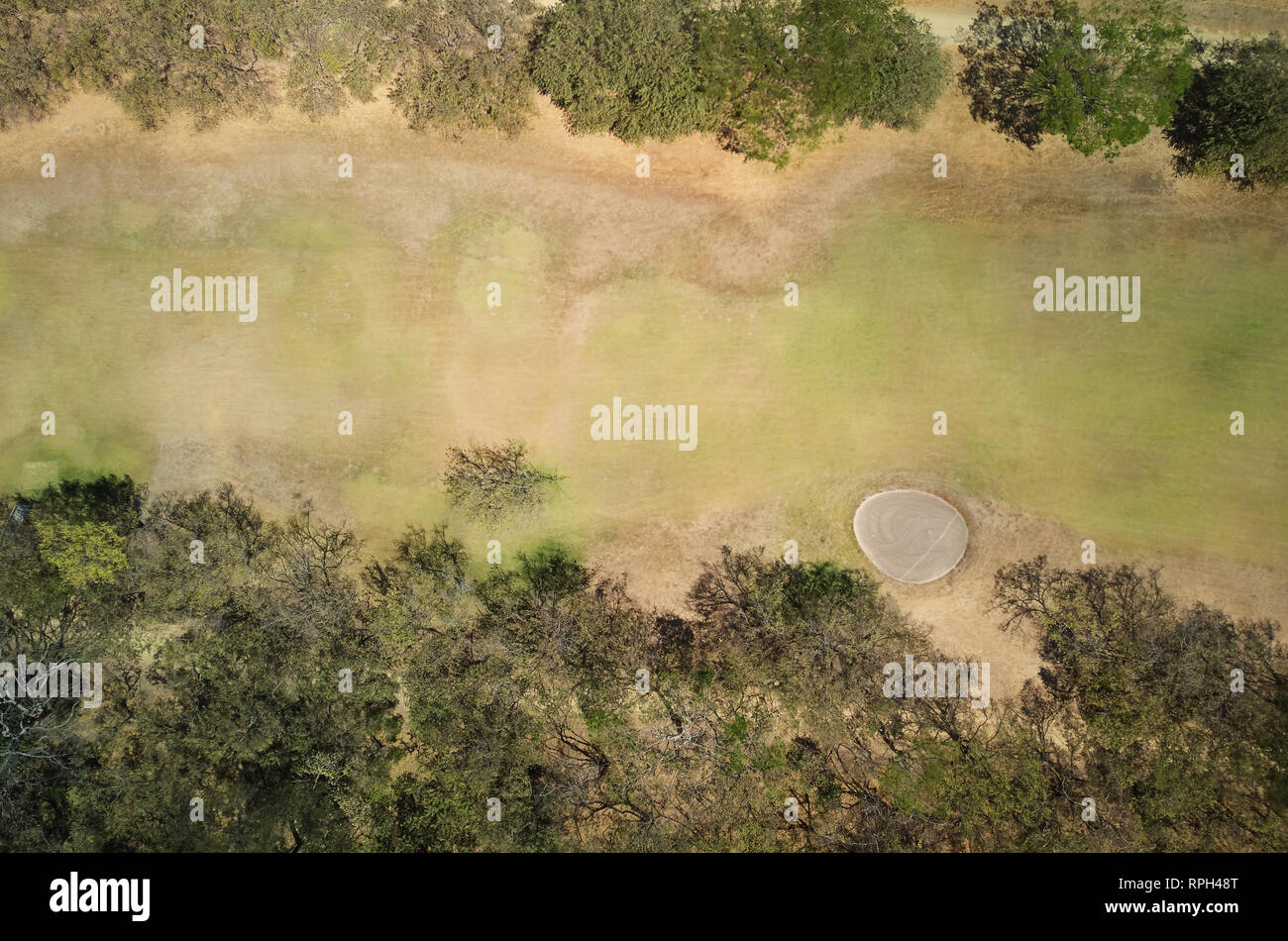 Terrain de golf vert avec le trou au-dessus (top view) Banque D'Images