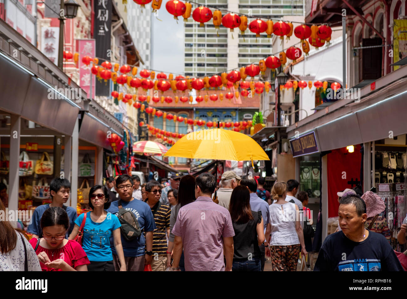 Rue bondée pendant le Nouvel An Chinois, Chinatown, Singapour Banque D'Images