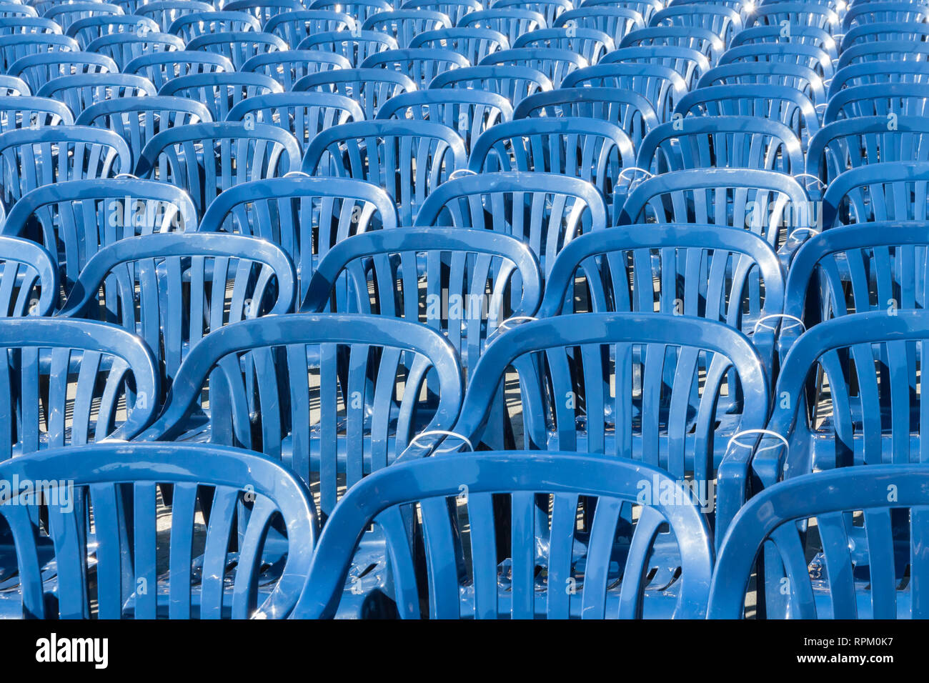 Beaucoup de chaises Banque D'Images