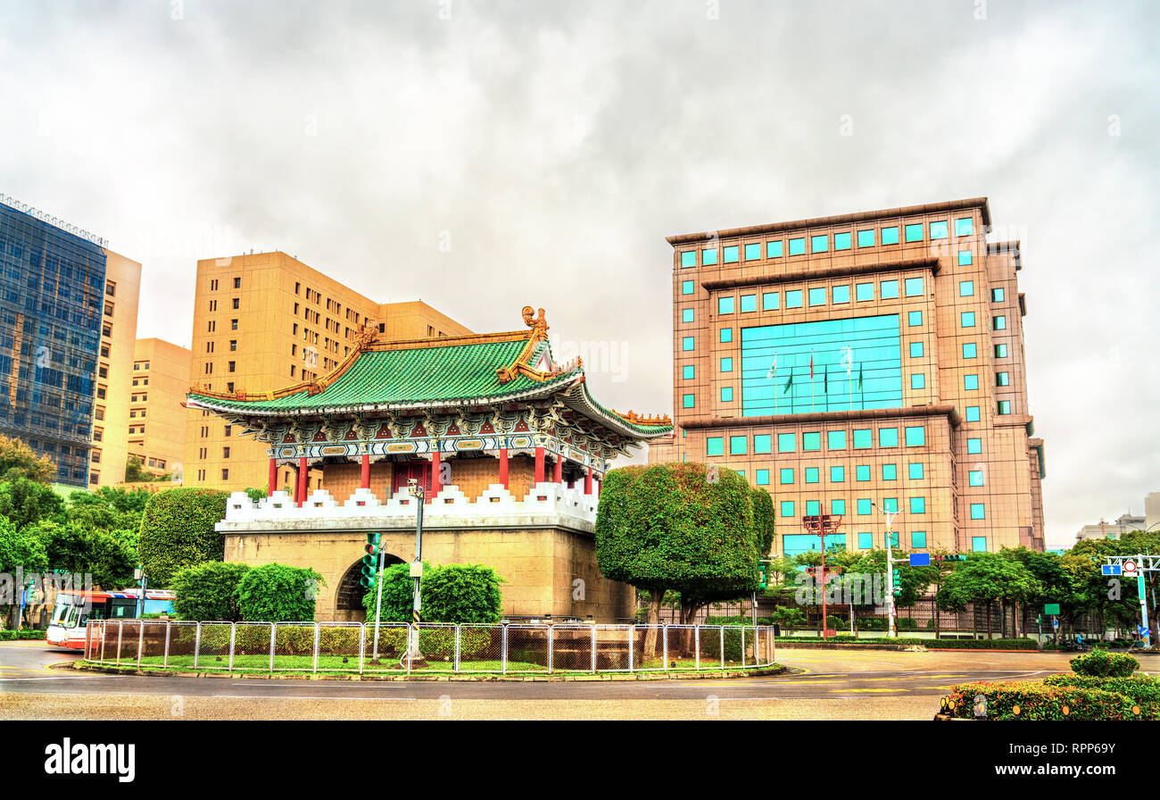 La porte de l'Est de la vieille ville de Taipei Banque D'Images