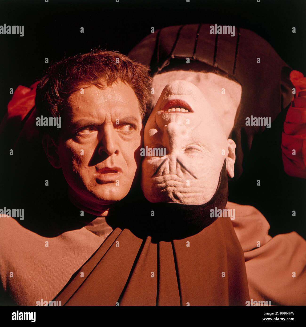 FAUST D 1960 Peter Gorski Aufführung von Aufzeichnung aus dem Deutschen Schauspielhaus de Hambourg. Vous QUADFLIEG (Faust), GUSTAF GRÜNDGENS (Mephisto) Banque D'Images