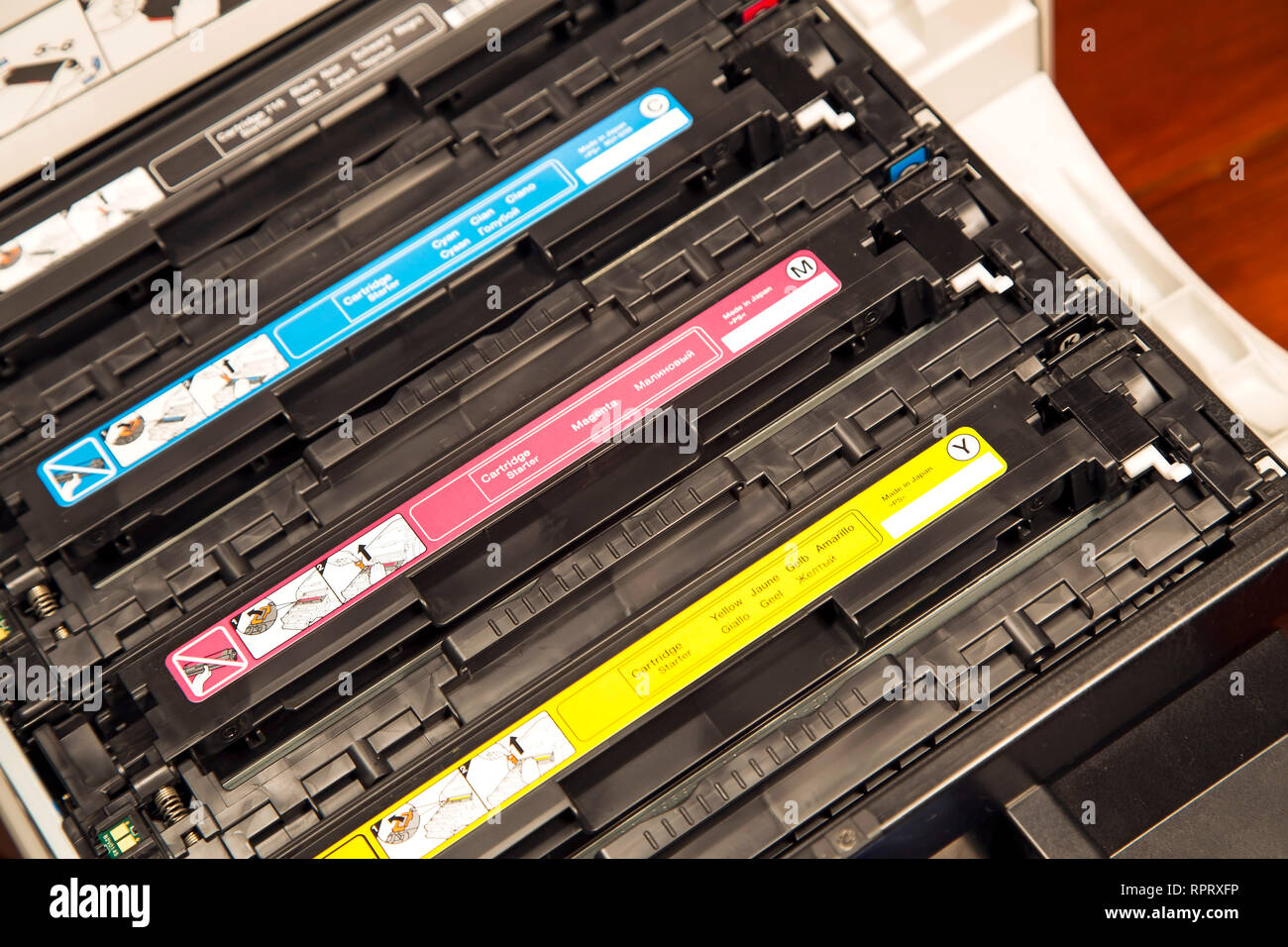 Cartouches laser imprimante ouvrir dans une Banque D'Images