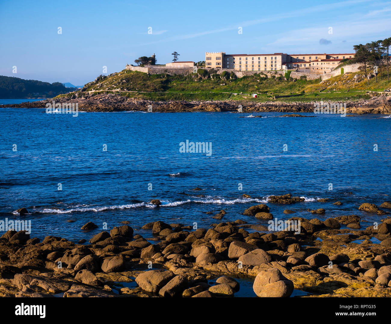 Parador De Bayona Banque De Photographies Et D images Haute parador-de-bayona-banque-de-photographies-et-d-images-haute
