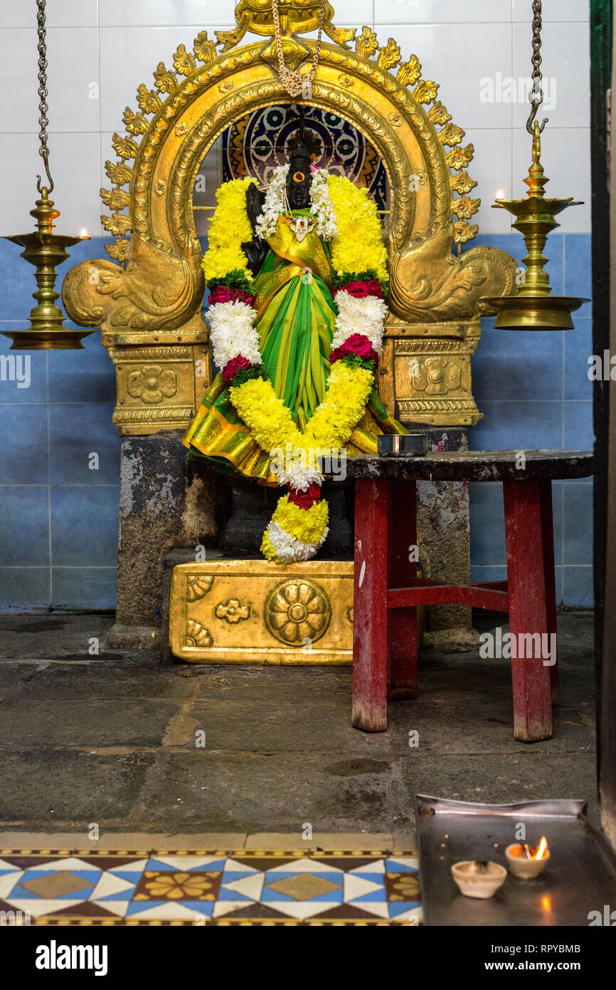 Termple hindou Sri Poyyatha Vinayaga, Moorthy, culte à Sri Meenakshi Amman, Melaka, Malaisie. Banque D'Images