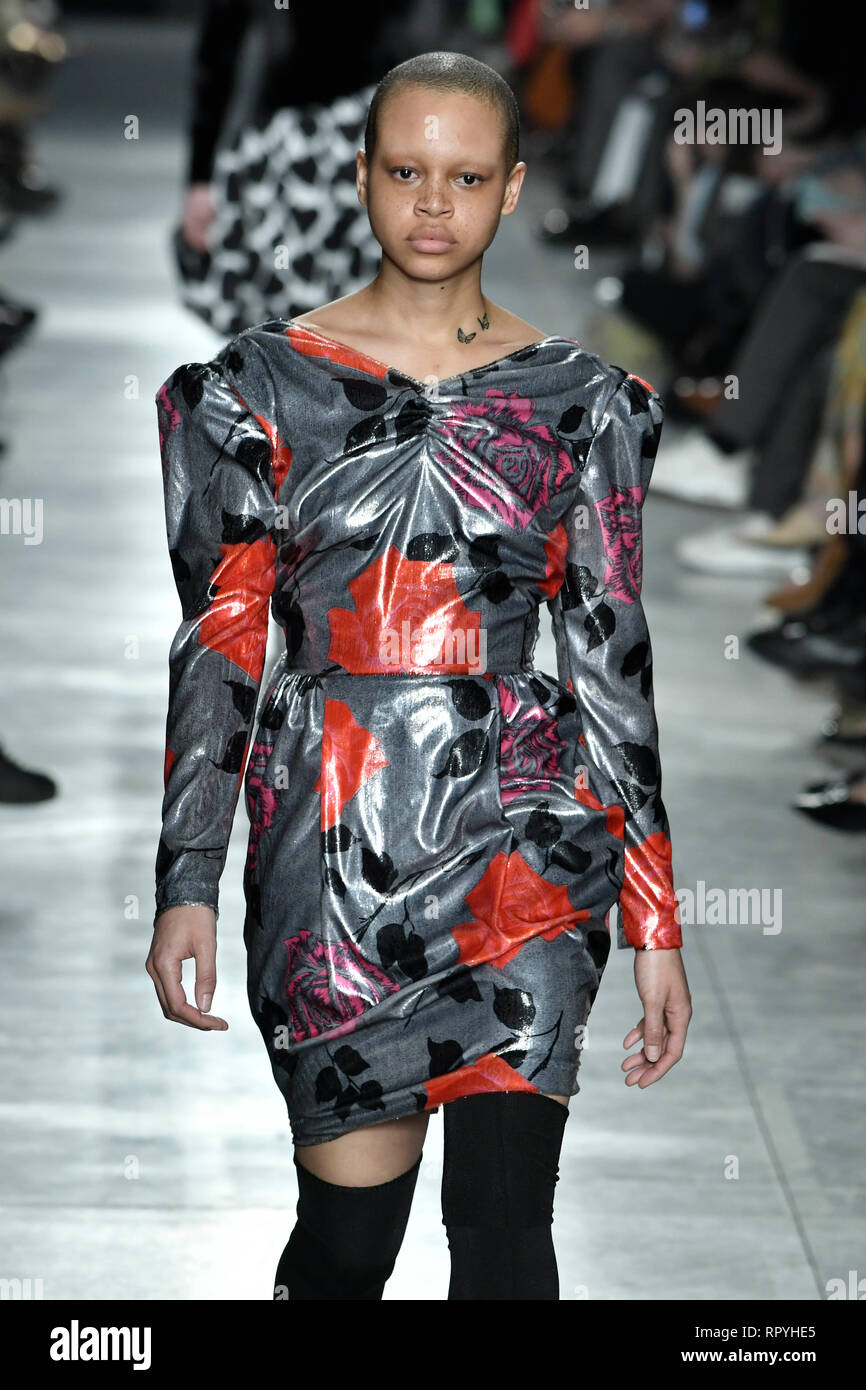 Milan, Italie. Feb 22, 2019. 2020. MSGM Fashion Show en Images : Modèle : Crédit Photo Agency indépendante/Alamy Live News Banque D'Images