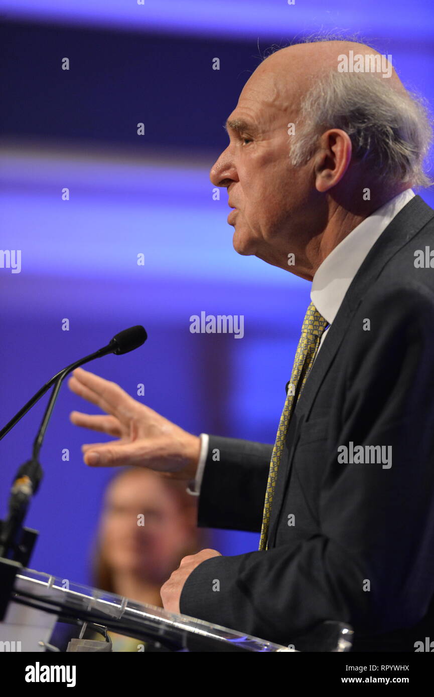 Hamilton, Scotland, UK. Feb 23, 2019. Vince Cable - Leader du Parti Libéral Démocrate livre son discours sur Brexit, entreprises et les questions autour de l'indépendance au Parti libéral démocrate écossais Conférence de printemps. Crédit : Colin Fisher/Alamy Live News Banque D'Images