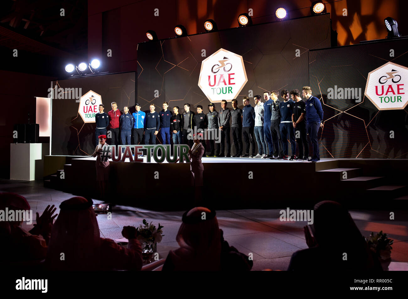 Foto LaPresse - Massimo Paolone 23 febbraio 2019 Abu Dhabi (Émirats arabes unis) Sport autour d' Eau 2019 - Louvre Abu Dhabi - Presentazione squadre LaPresse Photo - Massimo Paolone 23 Février, 2019 Abu Dhabi (Emirats Arabes Unis) Sport cyclisme Tour des EAU 2019 - Louvre Abu Dhabi - présentation des équipes Banque D'Images