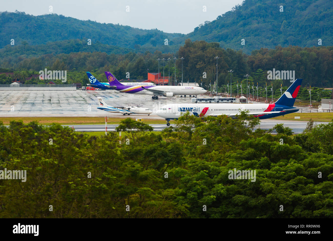 Boeing 767 d'Air Azur prêt à décoller Banque D'Images