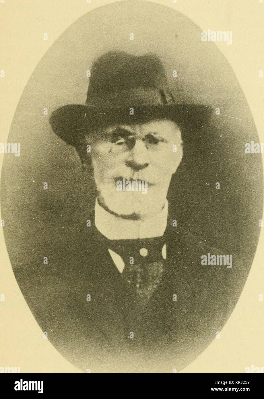 . Actes de la Société linnéenne de Bordeaux. La science ; l'histoire naturelle. SOCIÉTI : LiNNÉENNE DE BoRDEAU.X Tome LXXIV. Frédéric BREIGNET 1851-1922. Veuillez noter que ces images sont extraites de la page numérisée des images qui peuvent avoir été retouchées numériquement pour plus de lisibilité - coloration et l'aspect de ces illustrations ne peut pas parfaitement ressembler à l'œuvre originale.. Société linnéenne de Bordeaux. Bordeaux : E. Drouillard Banque D'Images