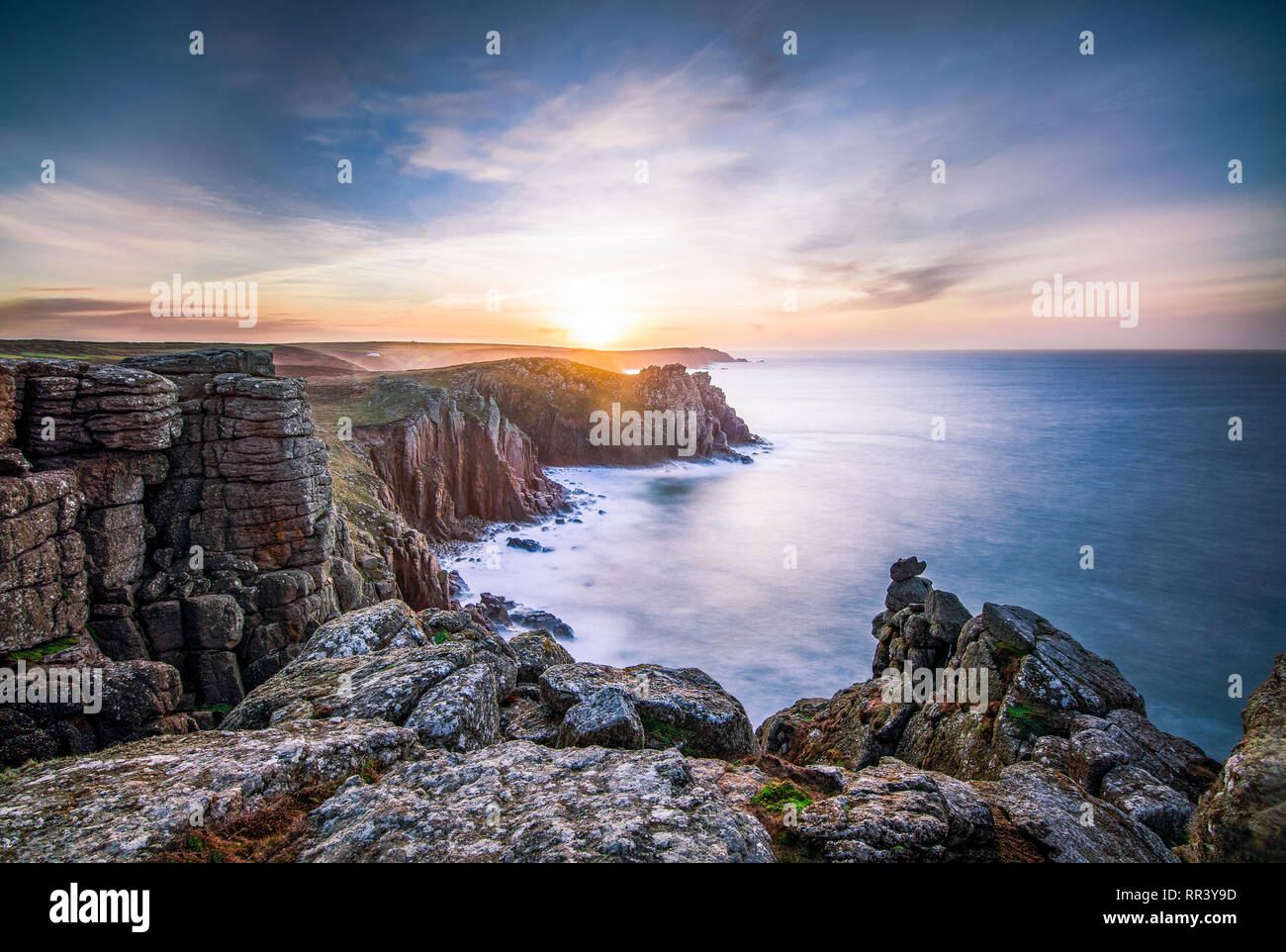 Pordenack Point Sunrise Land's End Cornwall Royaume-uni 2018 1217 Banque D'Images