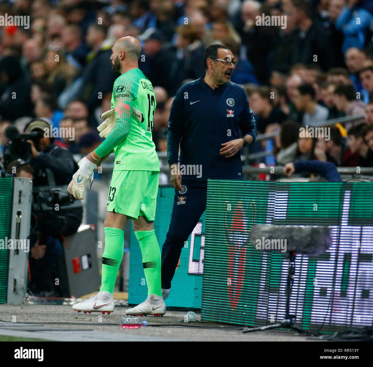 Londres, Angleterre - 23 Février, 2019 manager de Chelsea Maurizio Sarri durant la finale de la coupe au cours de Carabao entre Chelsea et Manchester City au stade de Wembley, Londres, Angleterre le 23 févr. 2019 Action Sport Crédit photo FA Premier League Ligue de football et les images sont soumis à licence. DataCo Usage éditorial uniquement. Pas de vente d'impression. Aucun usage personnel des ventes. Aucune UTILISATION NON RÉMUNÉRÉ Banque D'Images