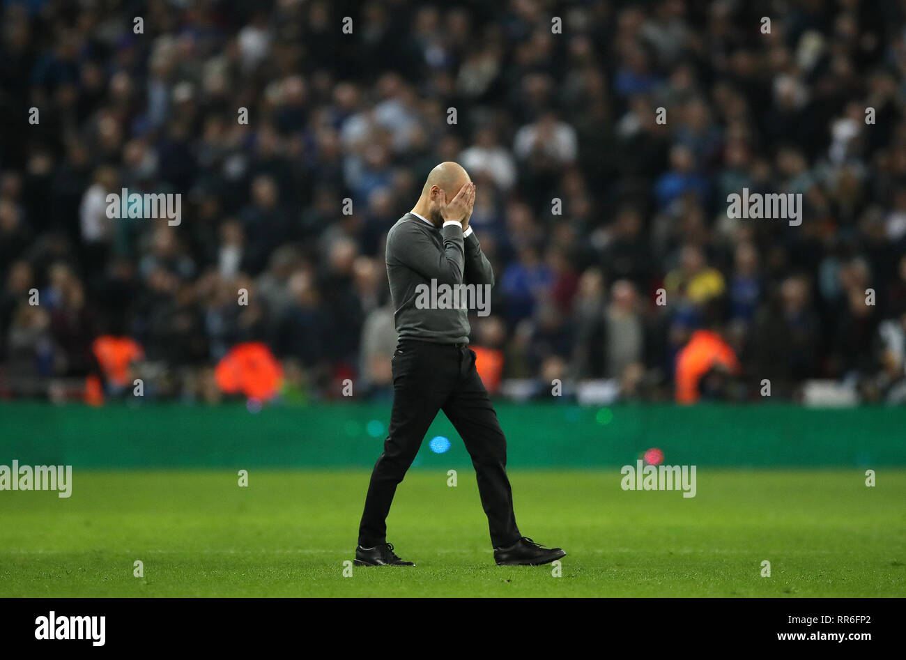 Manchester City manager Pep Guardiola après la finale de la Coupe du buffle au stade de Wembley, Londres. Banque D'Images