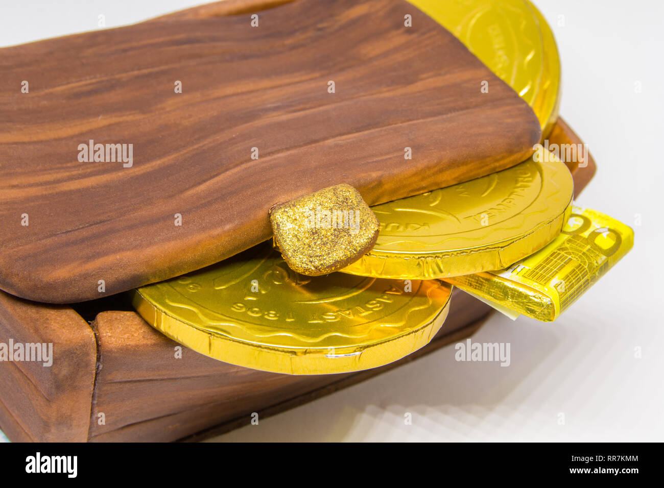 Coffre au Trésor fermé pièces gâteau au chocolat Banque D'Images