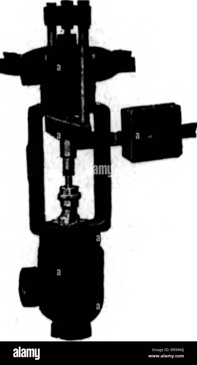 . Les fleuristes [microforme] examen. La floriculture. Chaudières fera plus de travail que les autres chaudières de la même taille ; faites dans toutes les tailles pour chaque taille de chaleur serre. Flushins 1299-1323 TUYAUX RACCORDS VANNES Ave., Brooklyn, N. Y. 2 retours de 81 cm. Tous les tuyaux de chauffage peut être sous les bancs, mais plutôt de meilleurs résultats pourraient être obtenus en plaçant les tuyaux d'écoulement sur le mur de côté les plaques. Donner tous les tuyaux, les flux migratoires et les retours, une pente d'environ un pouce de dix à quinze pieds. Lorsque la chambre 24x60 pieds est con- structed, peut être chauffée au moyen de trois 2 % pouces tuyaux d'écoulement et de douze pouces- 2 re Banque D'Images