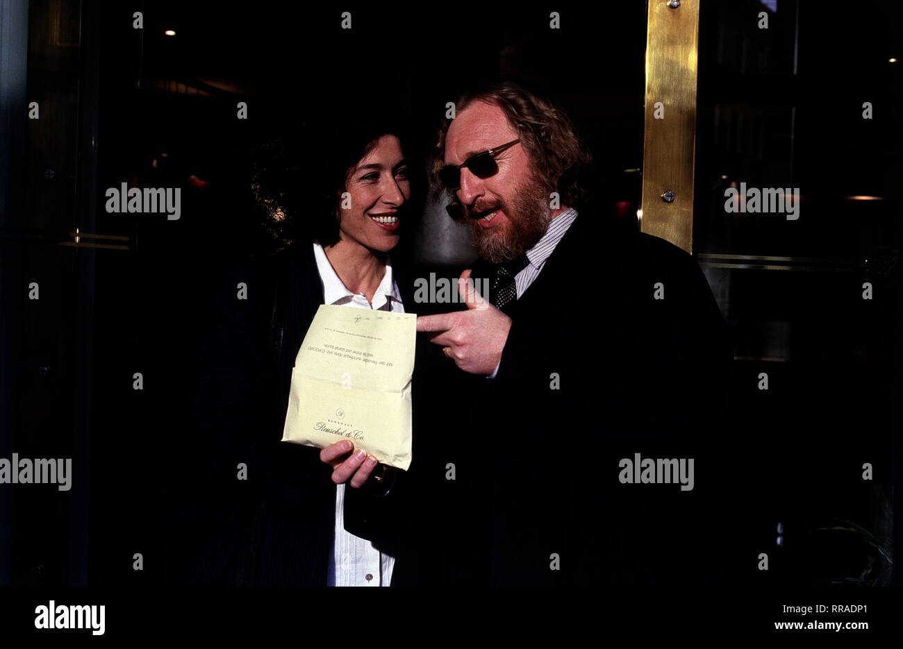 SCHATZ Claudia Neuhauser (Adele), Felix von Manteuffel (Liebeck) EM / films, Fernsehen, Kriminalfilm, Serie, 90er / Überschrift : SOKO 5113 / Deutschland 1997 Banque D'Images