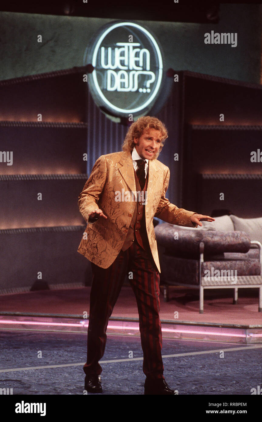 Spiel und Spaß mit Thomas Gottschalk Modération : Thomas Gottschalk (Foto) aka. Aus Augsburg / Überschrift : WETTEN, DASS ...  ? Banque D'Images