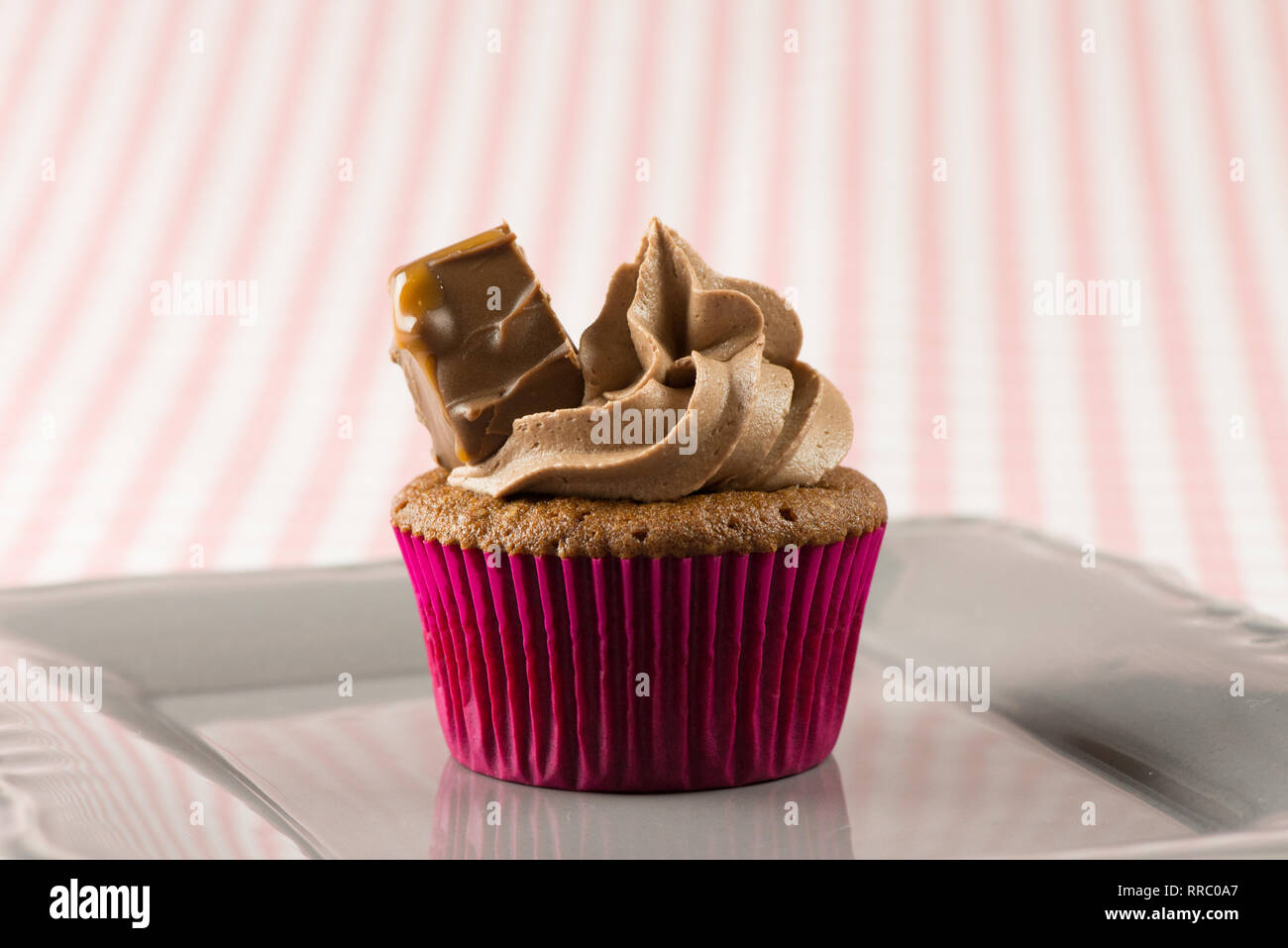 Mars et de petits gâteaux au chocolat, délicieux et délicieux cupcake chocolat au lait et de Mars Banque D'Images