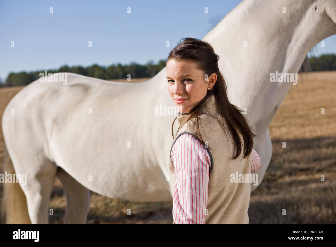 Portrait de femme avec son cheval Banque D'Images