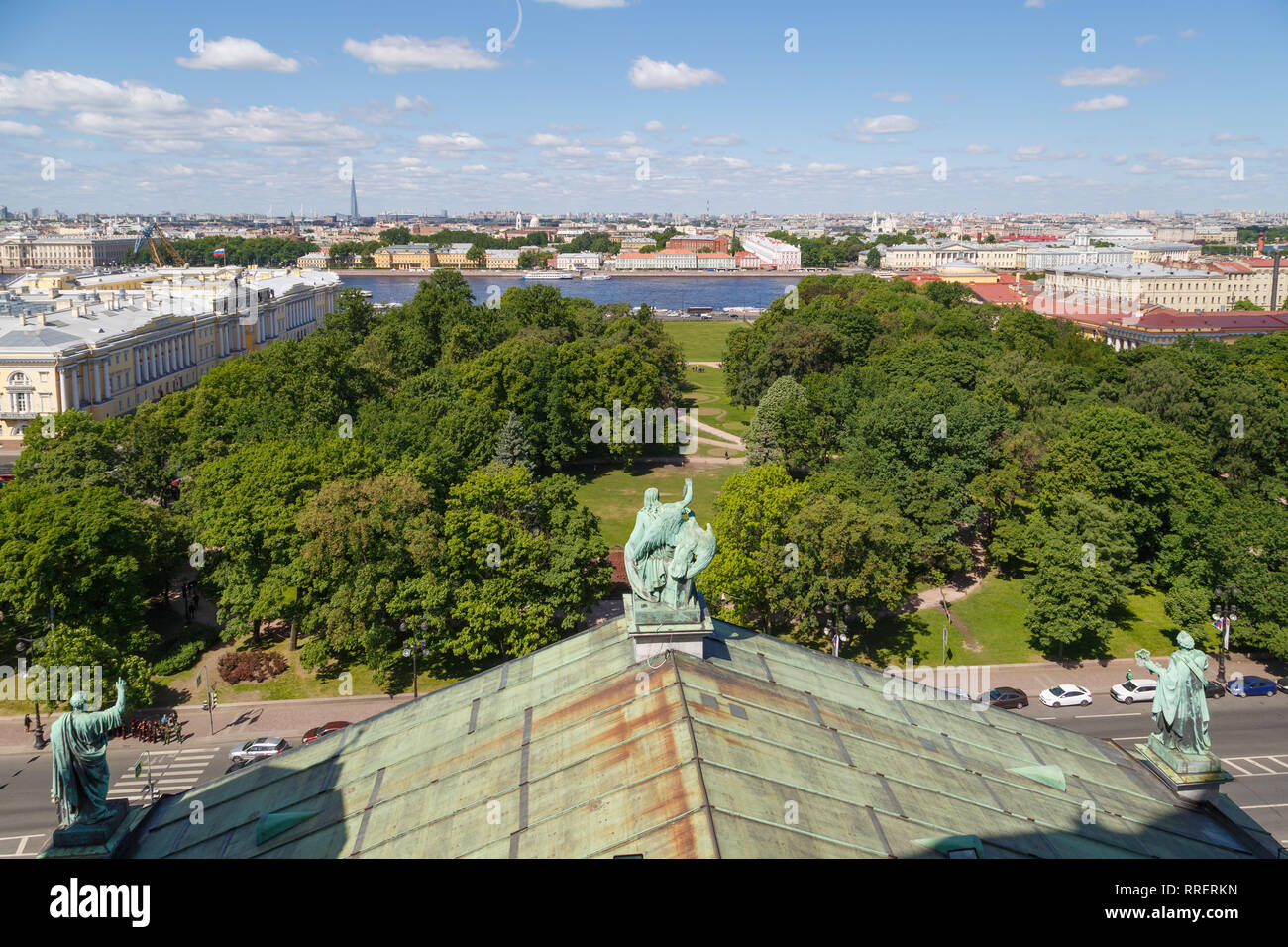 La Russie, SAINT-PETERSBOURG, 31 mai 2018 : vue panoramique depuis le toit de la cathédrale Saint-Isaac sur le centre historique de Saint-Pétersbourg et de l'Embankment Banque D'Images