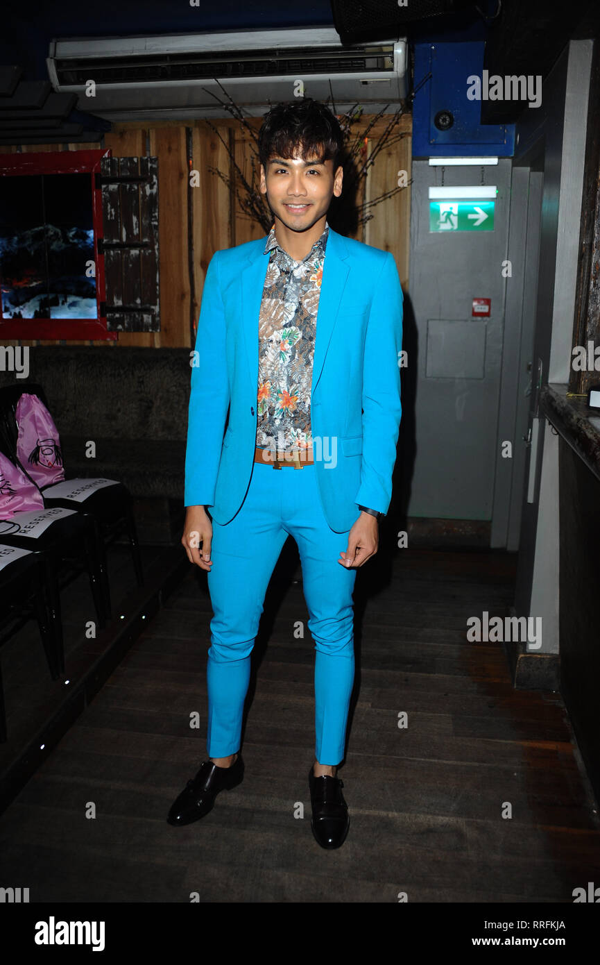 Londres, Royaume-Uni. Feb 25, 2019. Le Dr Vincent Wong vu pendant la Claudette la marque X Lemonade Poupées, fashion show, hébergé à 3-4 Archer Street à Londres. Credit : Terry Scott/SOPA Images/ZUMA/Alamy Fil Live News Banque D'Images