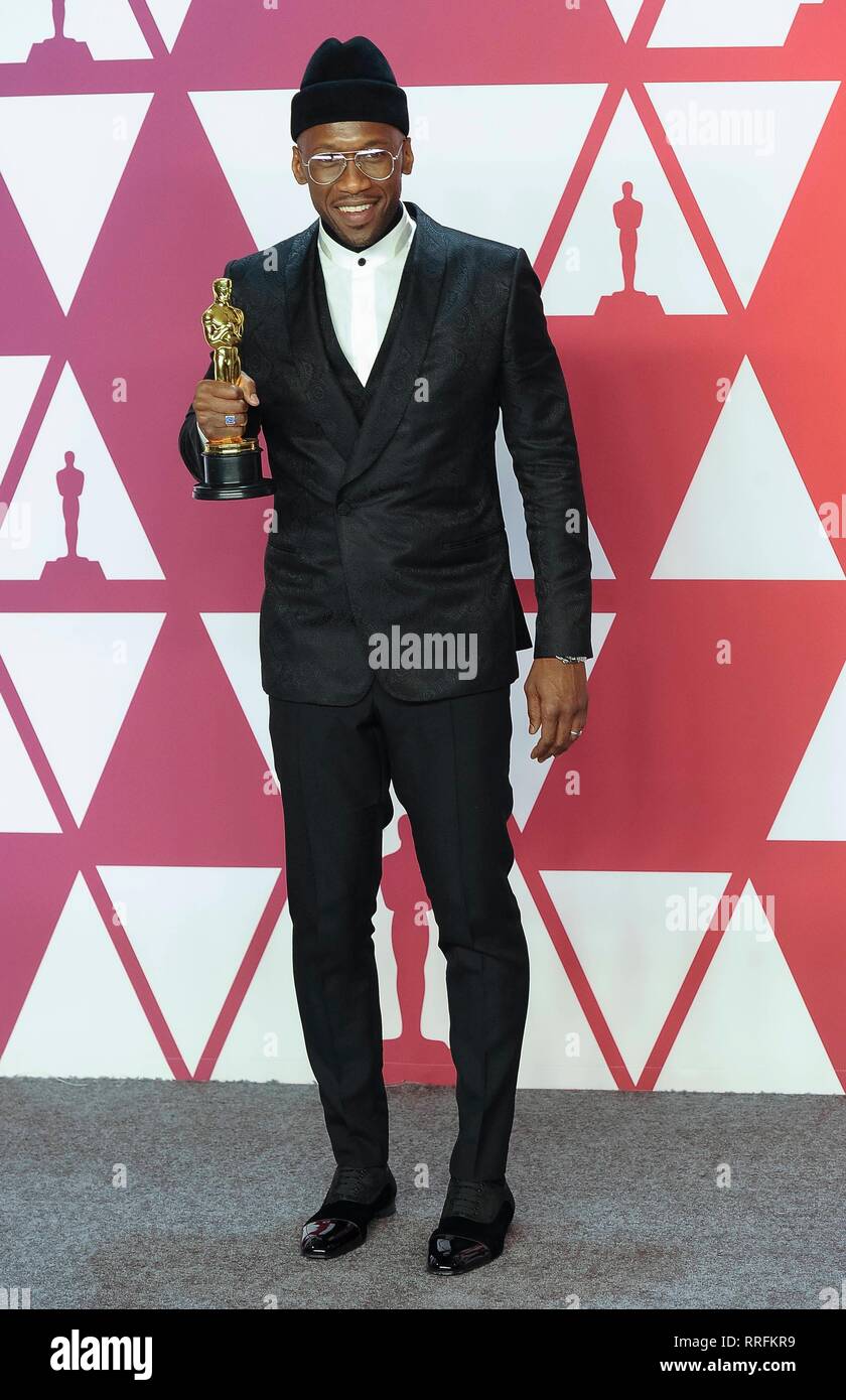 Hollywood, États-Unis d'Amérique. Feb 24, 2019. Mahershala Ali pose dans la salle de presse de la 91e annuelle des Academy Awards, oscars, au Dolby Theatre de Los Angeles, USA, le 24 février 2019. Utilisation dans le monde entier | Credit : dpa/Alamy Live News Banque D'Images