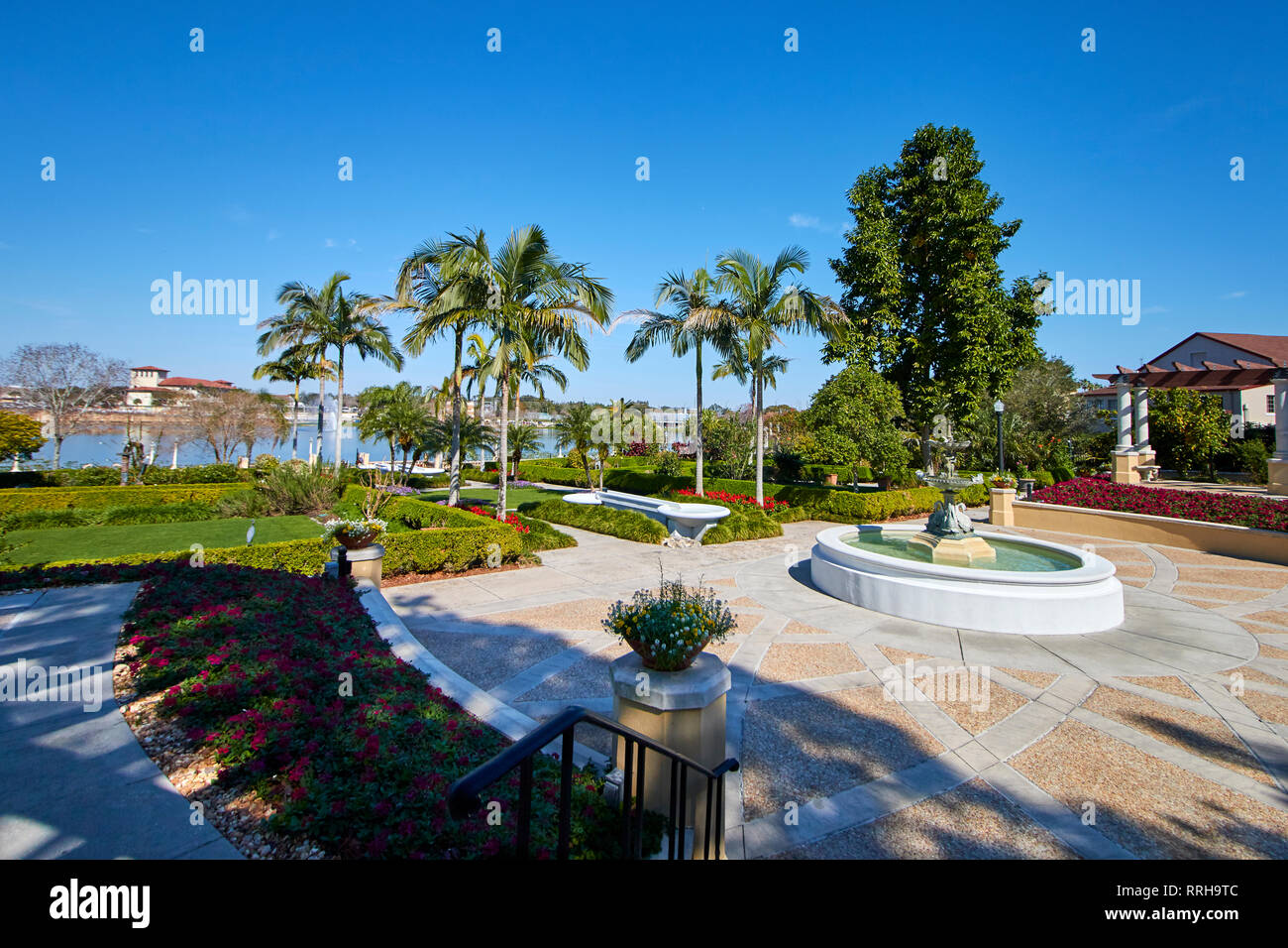 Hollis Jardins et le lac Miroir à Lakeland, Floride Banque D'Images