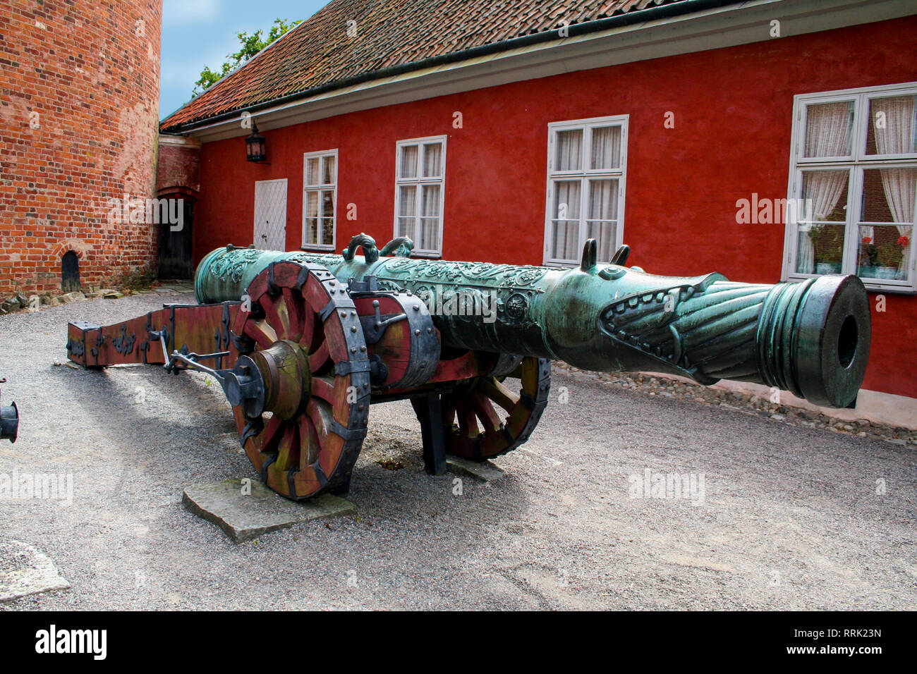 Dans le canon Dragon Gripsholm Castle Yard, Suède Banque D'Images