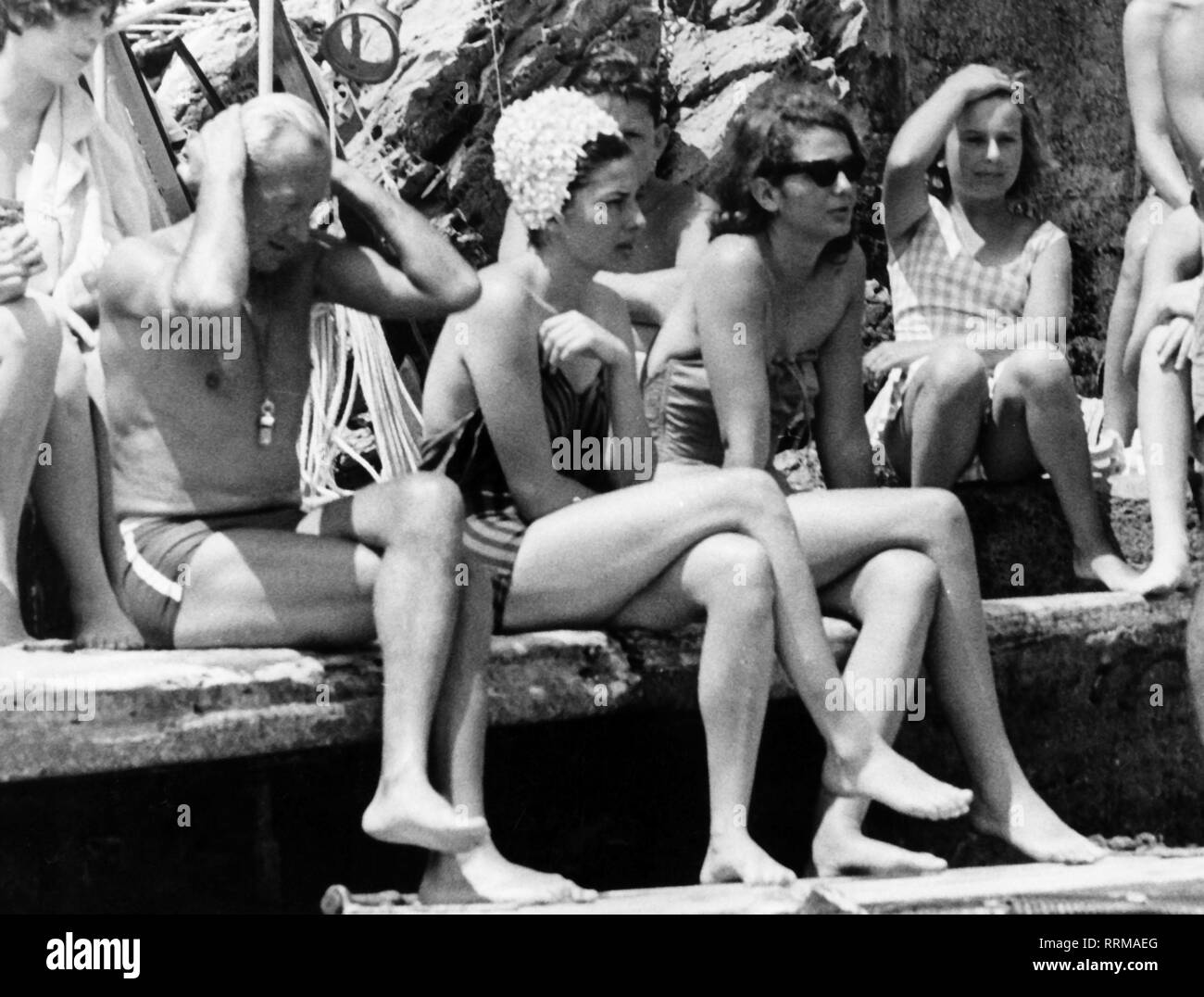 Soraya, 22.6.1932 - 25.10.2001, l'Impératrice de Perse 12.2.1951 - 6.4.1958, pleine longueur, avec Hans Nobl et sa mère Eva, maison de vacances à Rapallo, 19.7.1960, Additional-Rights Clearance-Info-Not-Available- Banque D'Images