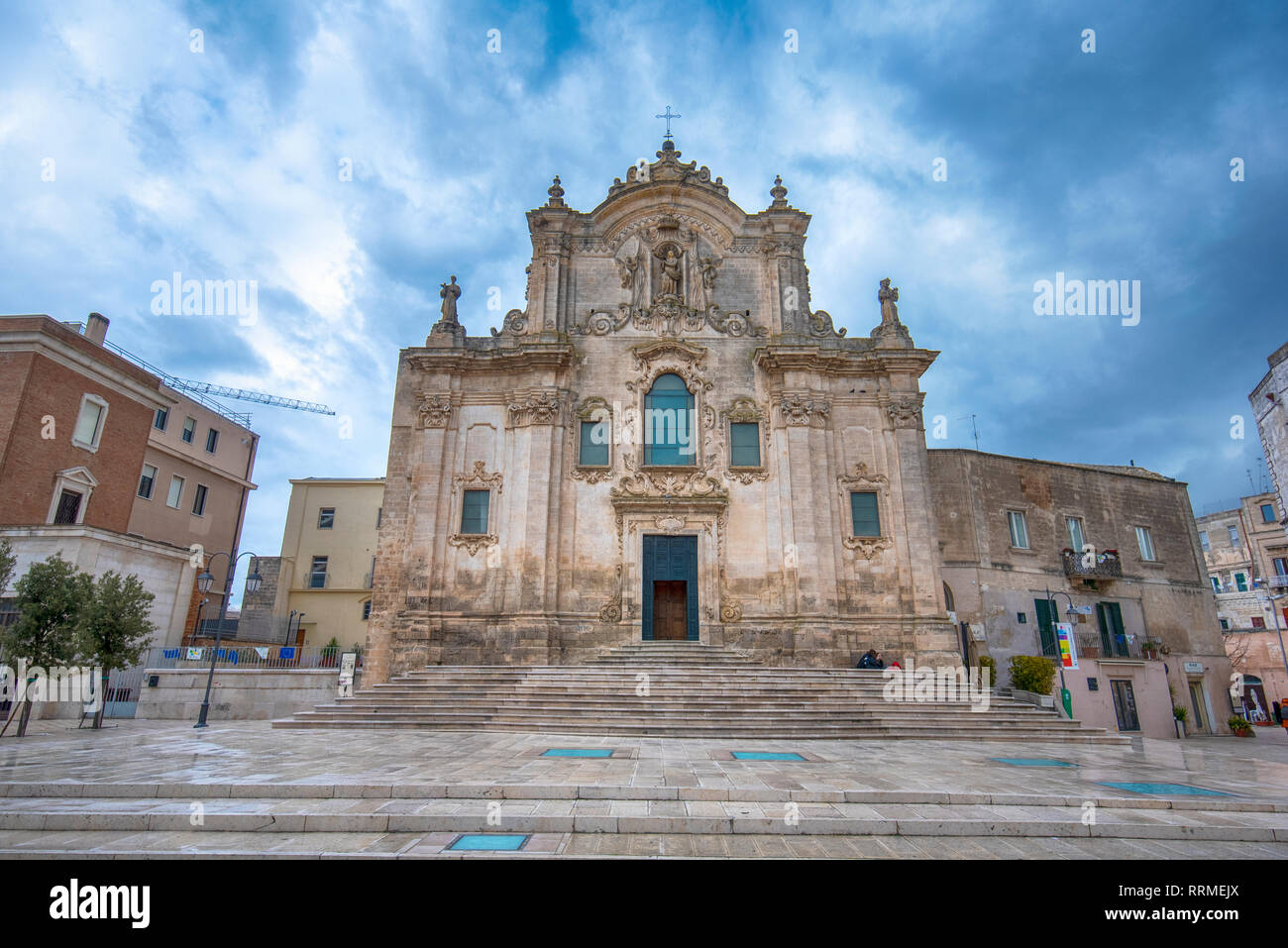 Eglise de Saint François d'assise (Chiesa di San Francesco d'Assisi) de style baroque, dans la vieille ville de Matera, Basilicate, Pouilles, Italie Banque D'Images