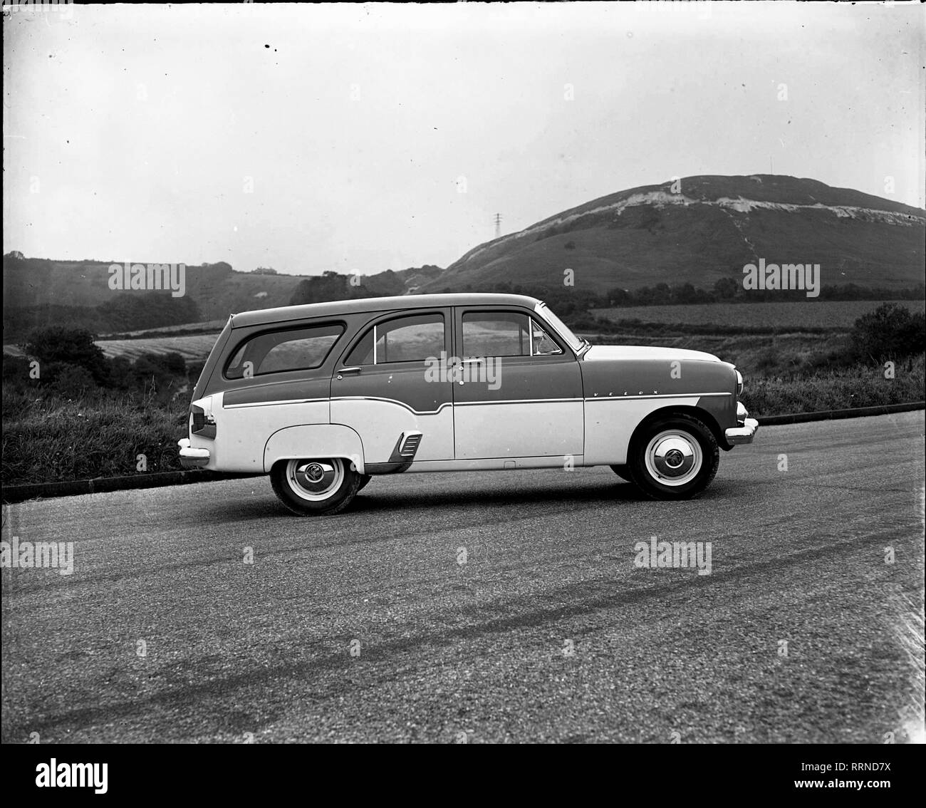 1956 Vauxhall Velox Dormobile break par Martin Walter Ltd (Folkestone) - précurseur de Dormobile Ltd Banque D'Images