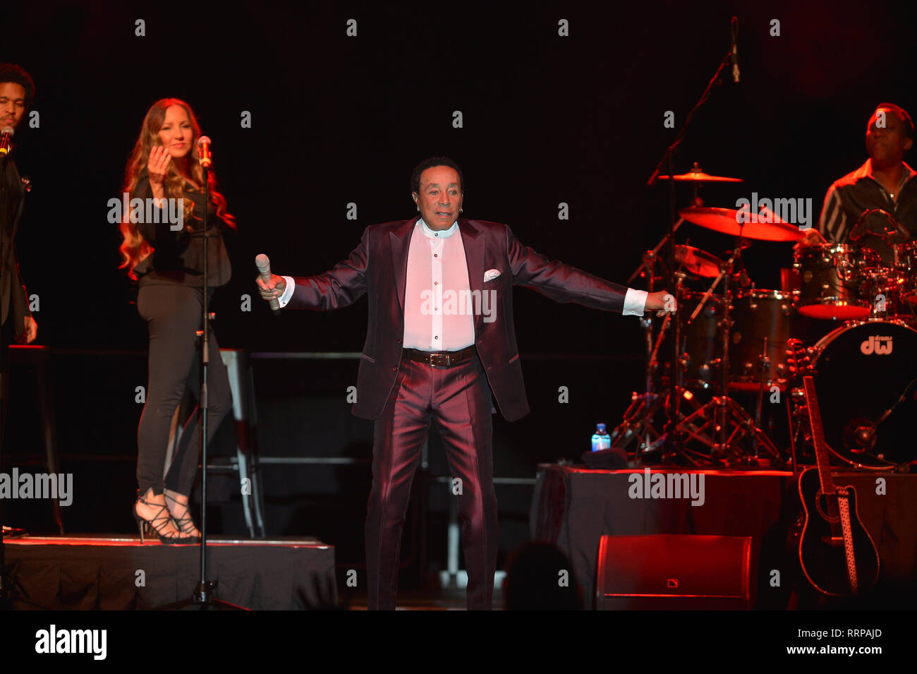 Smokey Robinson joue sur la scène du Hard Rock Event Center à Seminole Hard Rock Hotel & Casino de Hollywood en Floride. En vedette : Smokey Robinson Où : Hollywood, Florida, United States Quand : 25 Jan 2019 Credit : Johnny Louis/WENN.com Banque D'Images