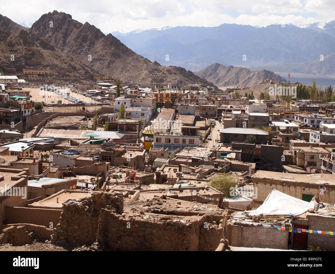 Vue panoramique sur la ville de Leh (Ladakh) du Palais Royal Banque D'Images