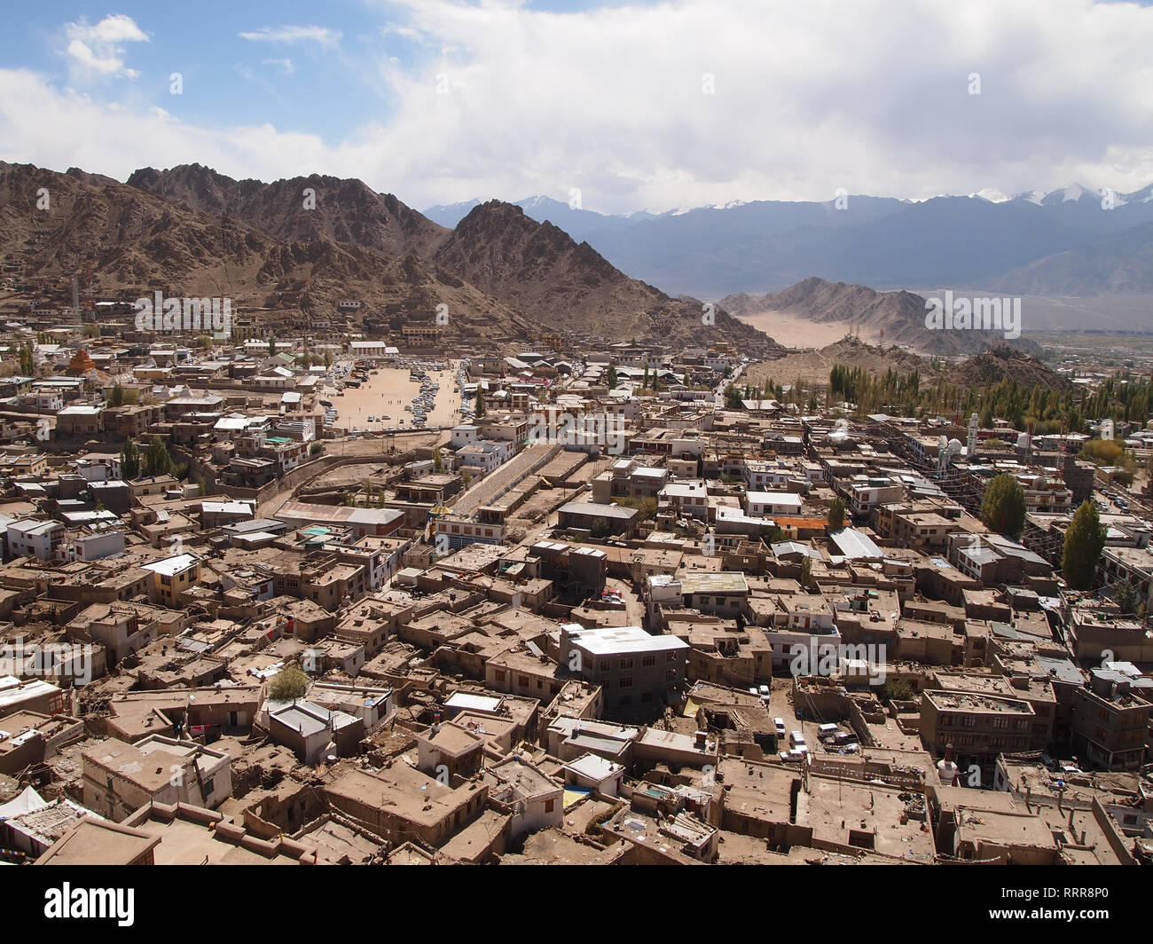 Vue panoramique sur la ville de Leh (Ladakh) du Palais Royal Banque D'Images