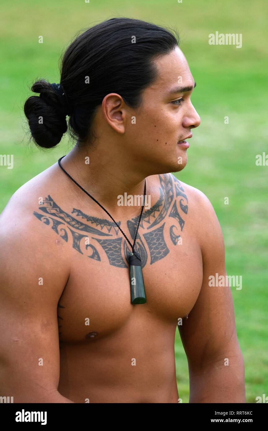 Océanie, Sud Pacifique, USA, Hawaii, Big Island, Hawaii, Luau, interprète Banque D'Images