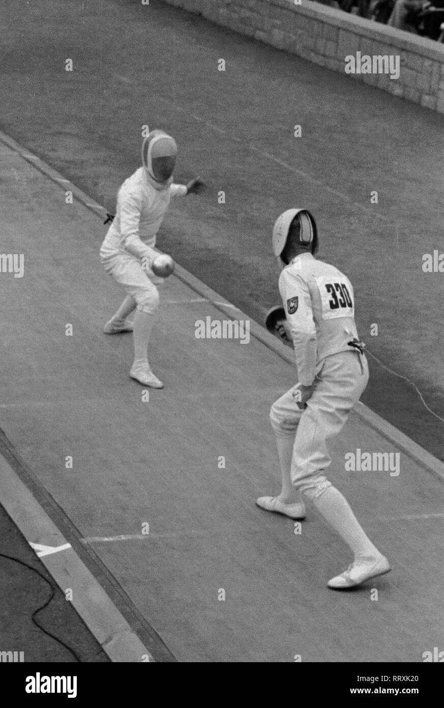 Jeux Olympiques d'été 1936 - L'Allemagne, Troisième Reich - Jeux Olympiques Jeux Olympiques d'été de 1936, à Berlin. Pentathlon moderne - l'escrime à l'sport forum. L'image date d'août 1936. Photo Erich Andres Banque D'Images