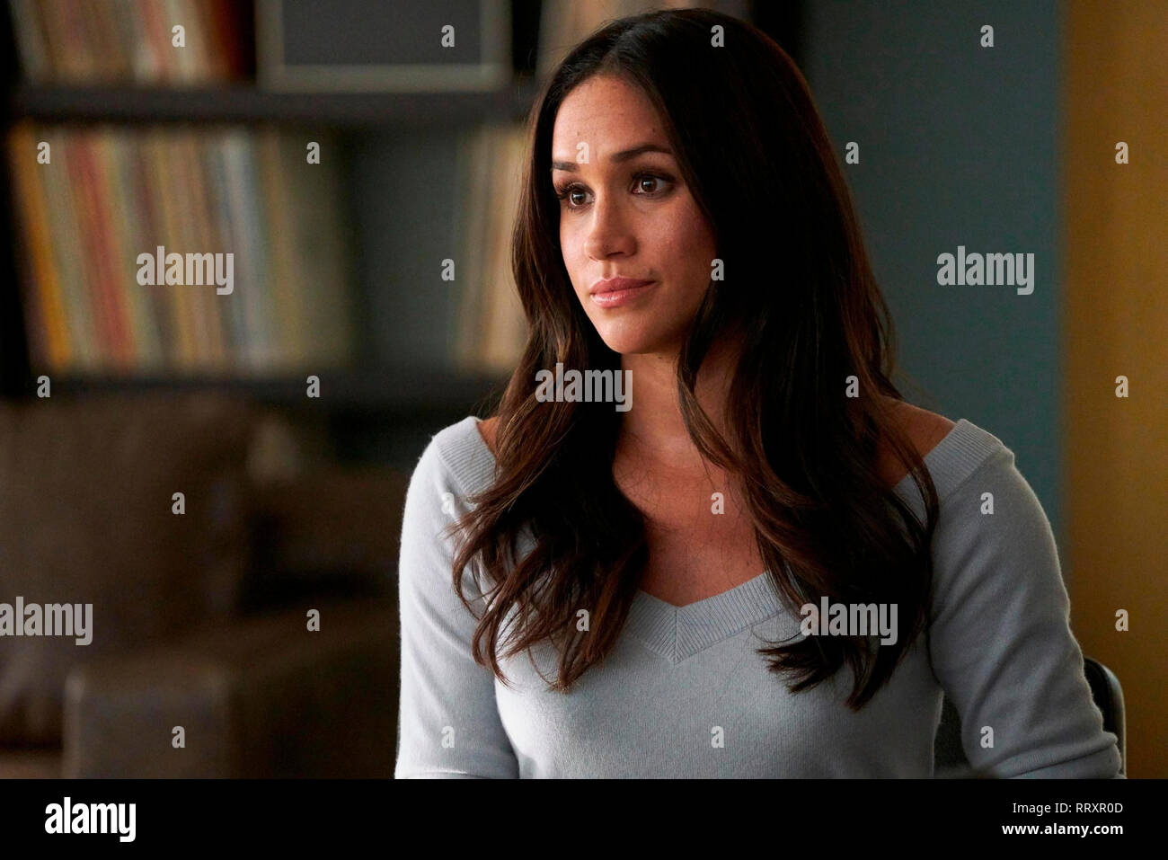 Meghan Markle en costumes (2011) USA Network Banque D'Images