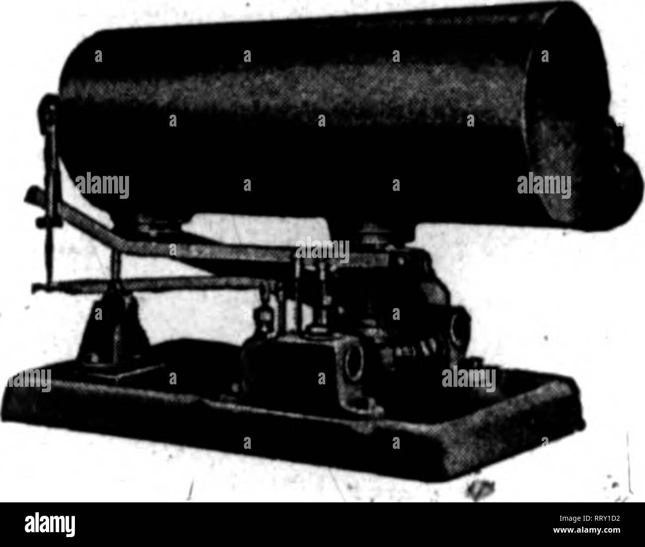 . Les fleuristes [microforme] examen. La floriculture. Une pression constante sera toujours maintenu dans J Resp tuyaux à vapeur, peu importe l'ot de la pression au niveau de la chaudière varie, si vous équipez vos grandes lignes avec ces vannes. Effectuer 40 ou 60 potmds la pression sur la chaudière, l'ensemble de la vanne de régulation Hughson 5 ou 10 livres sur la ligne et vous aurez toujours une réserve en cas de chute brutale de la température. Cette vanne permet d'économiser du combustible et de l'inquiéter. Demande de catalogue et autres détails. Highsin Spedilty vapeur Ec. 8021-3 S. State St, Mention Cliiciii Ueview Tbe whan ljc écrire. Les conduits de chaudière je fais une spécialité Banque D'Images