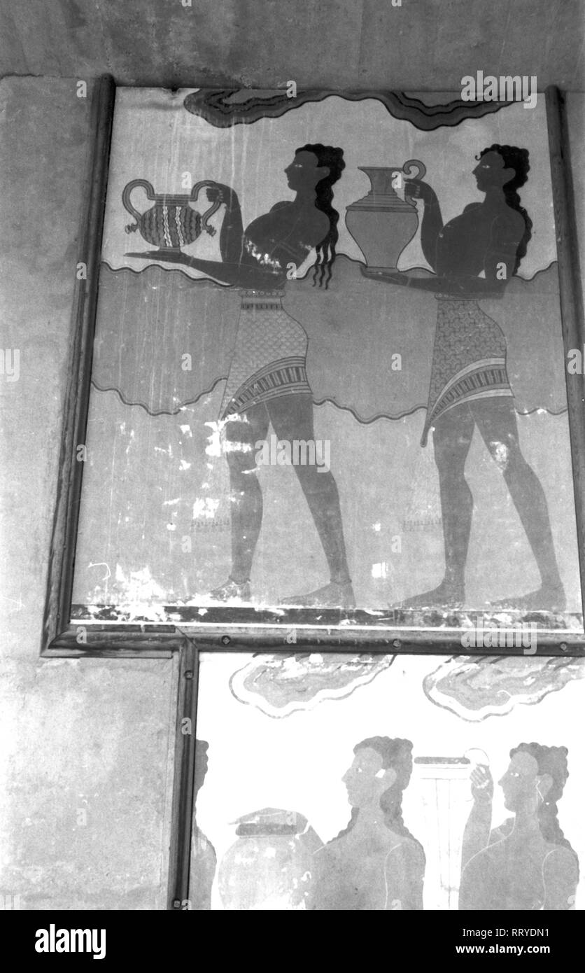 France, Grèce - Wandmalerei im Palast von Knossos auf Kreta, Griechenland, 1950er Jahre. Peinture murale au palais de Knossos en Crète, Grèce, 1950. Banque D'Images