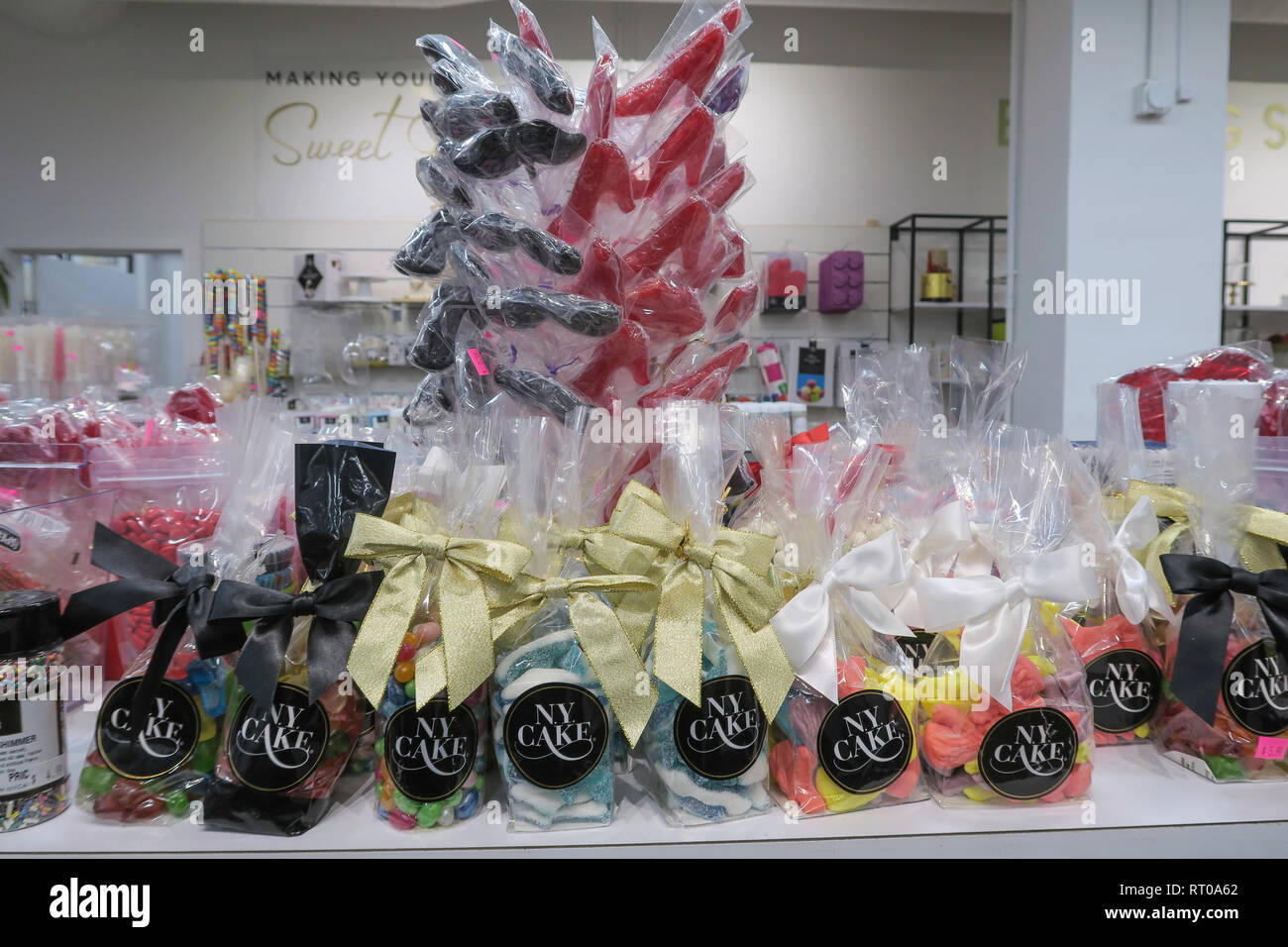 New York gâteau est un rendez-pour acheter des gadgets et des Ustensiles pour pâtisserie créative & la décoration de gâteau. NYC < USA Banque D'Images