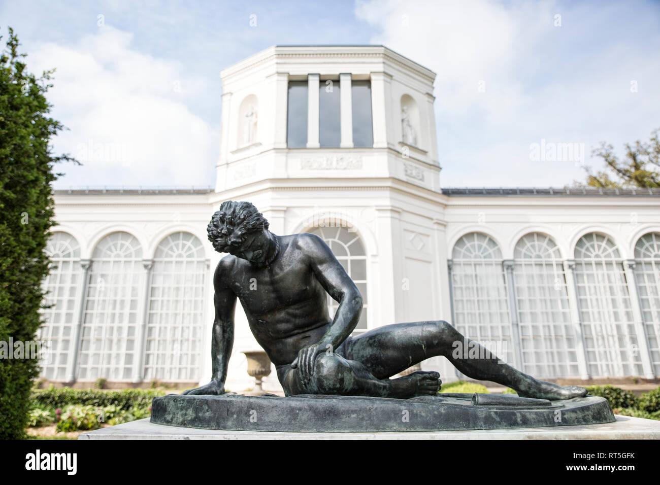 Allemagne, Ruegen, Lauterbach, statue de mourir Gaule dans frontof l'Orangerie Banque D'Images