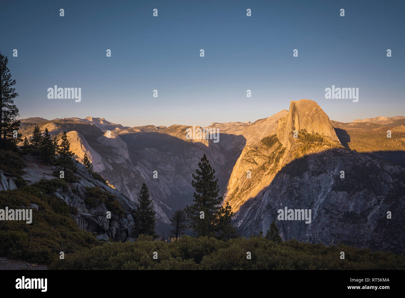 États-unis, Californie, Yosemite National Park, Glacier Point Banque D'Images
