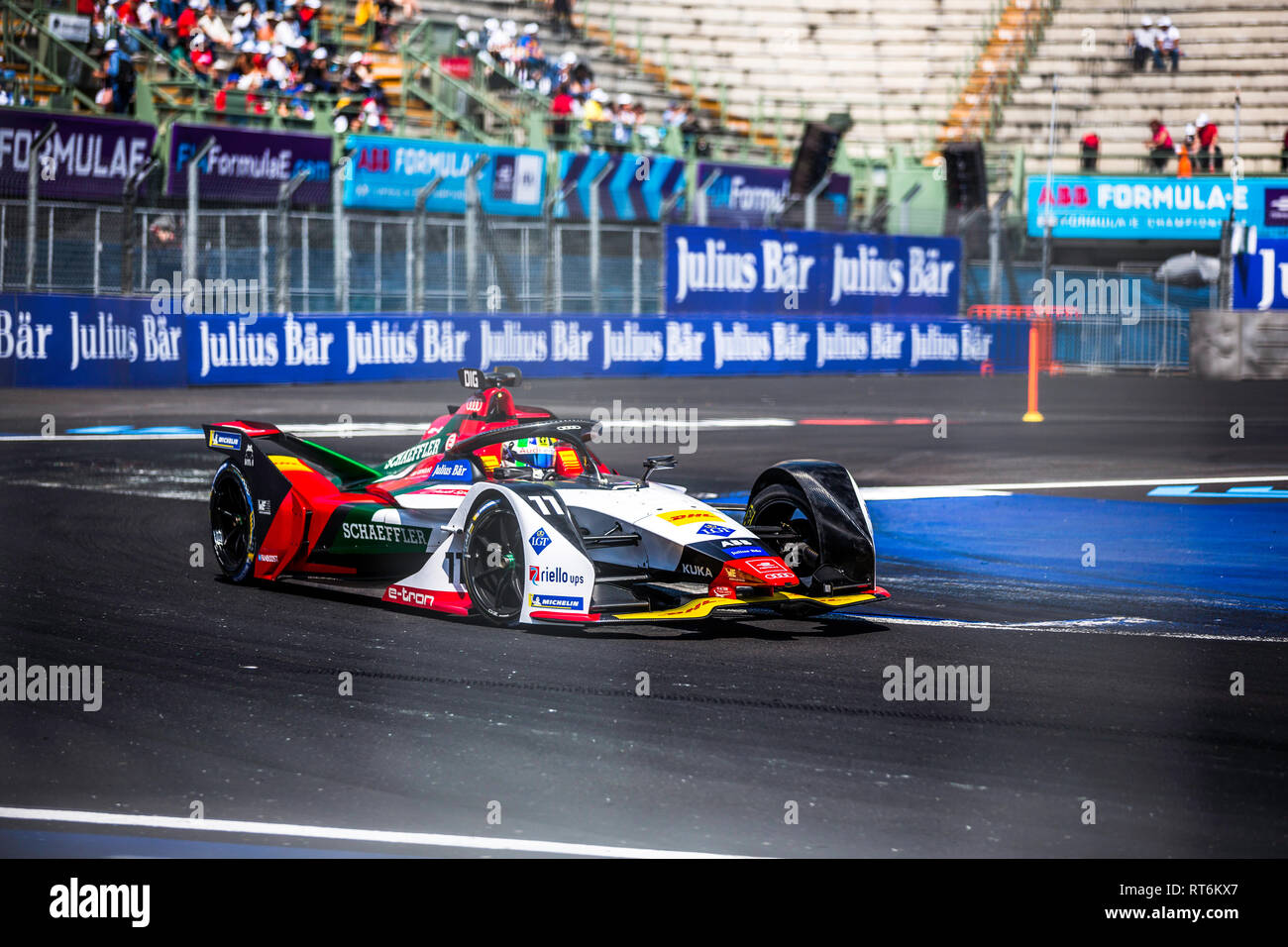 La ville de Mexico, Mexique - 16 Février 2019 : Autodromo Hermanos Rodriguez. Mexico E-prix. Audi Sport ABT pilote Schaeffler Lucas di Grassi au no 11, la course à la Mexico City E-prix. Banque D'Images