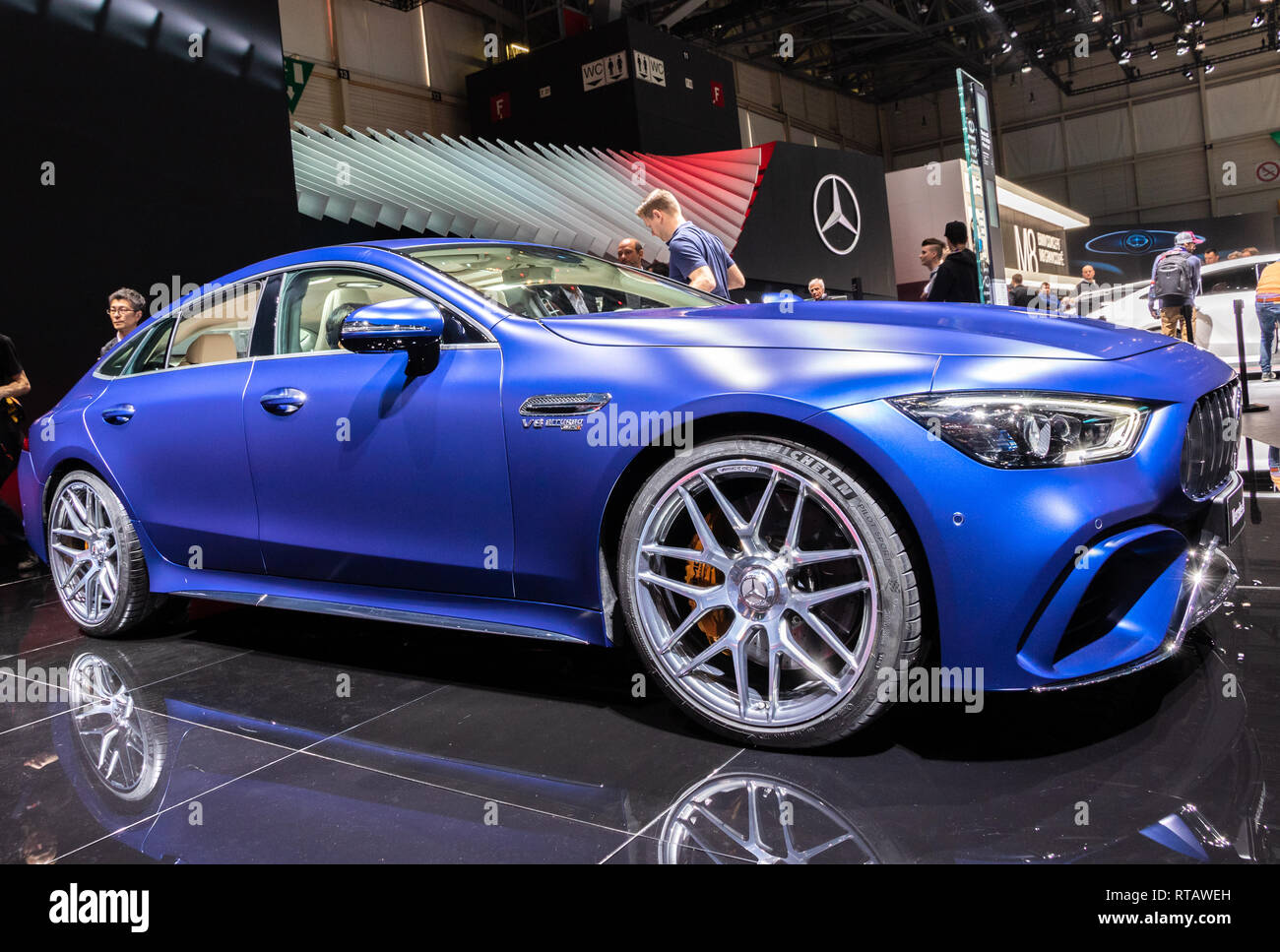 Genève, SUISSE - Le 7 mars 2018 : Nouveau 2019 Mercedes AMG GT 4 portes coupé voiture présentée à la 88e Salon International de l'Automobile de Genève. Banque D'Images